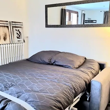 Praz Slopes Apartment *